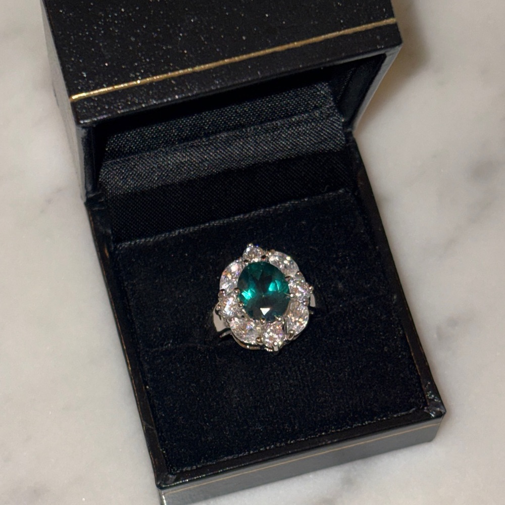 Fashion Ring